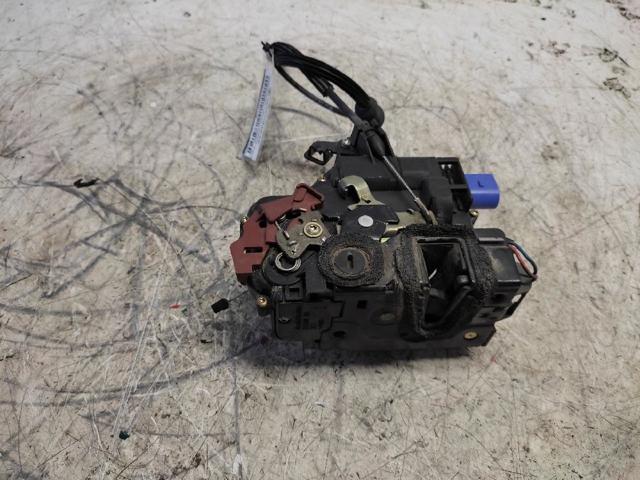 6Y0839015 VAG Cerradura de puerta trasera izquierda comprar Alcalá