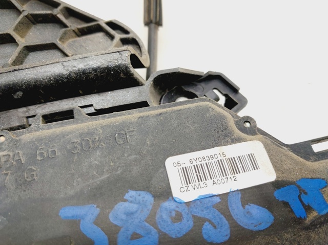 6Y0839015 Cerradura de puerta trasera izquierda  comprar en Reus