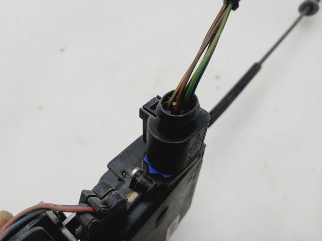 6Y0839015 VAG Cerradura de puerta trasera izquierda comprar Bilbao