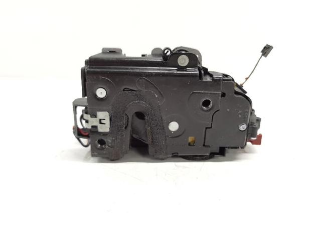 6Y0839015A VAG Cerradura de puerta trasera izquierda  en stock Huelva