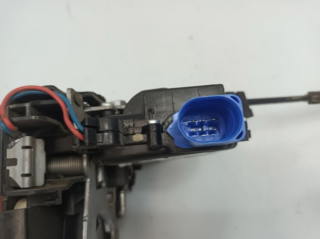 VAG 6Y0839015A Cerradura de puerta trasera izquierda comprar Barcelona