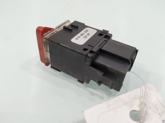 6Y0953235 Boton de luz de emergencía  en stock Sabadell