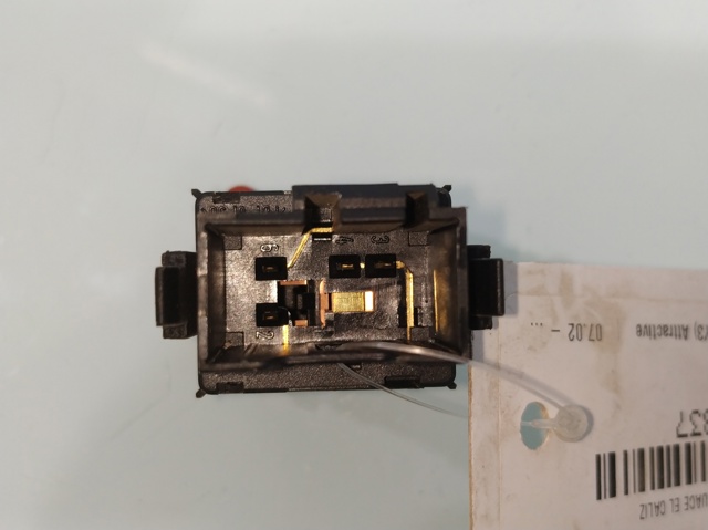 VAG 6Y0953235 Boton de luz de emergencía  en stock Terrassa