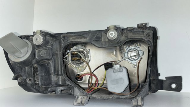 6Y1941015R Faro izquierdo comprar Sevilla