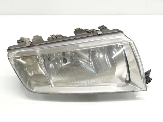 Luz derecha 6Y1941016P VAG