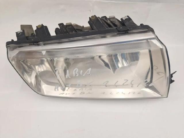 6Y1941016R VAG Faro derecho  en stock Huelva