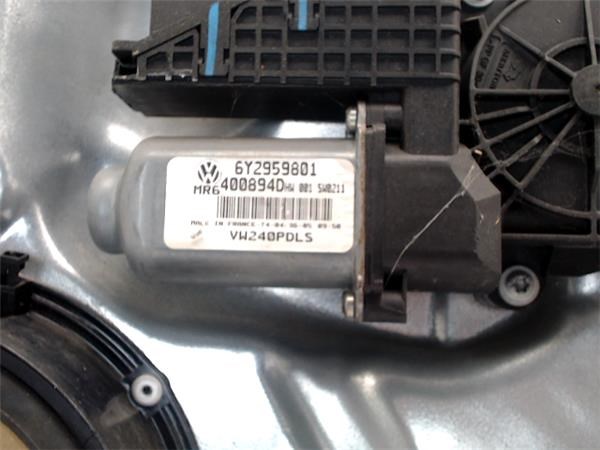 VAG 6Y2959801 Motor del elevalunas de la puerta delantera derecha  en stock Terrassa