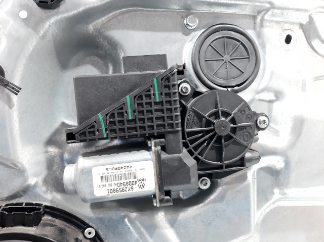 6Y2959801 VAG Motor del elevalunas de la puerta delantera derecha  en stock Gandía
