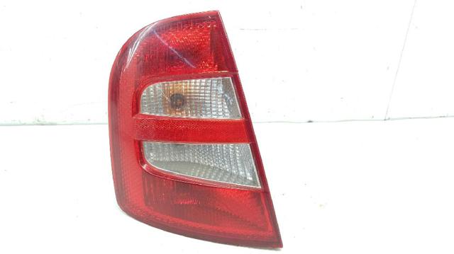 6Y6945095 Piloto trasero izquierdo  en stock Granada