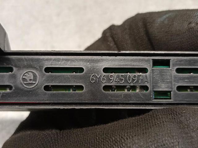 6Y6945097A VAG Luz de freno trasera adicional  comprar en Lleida