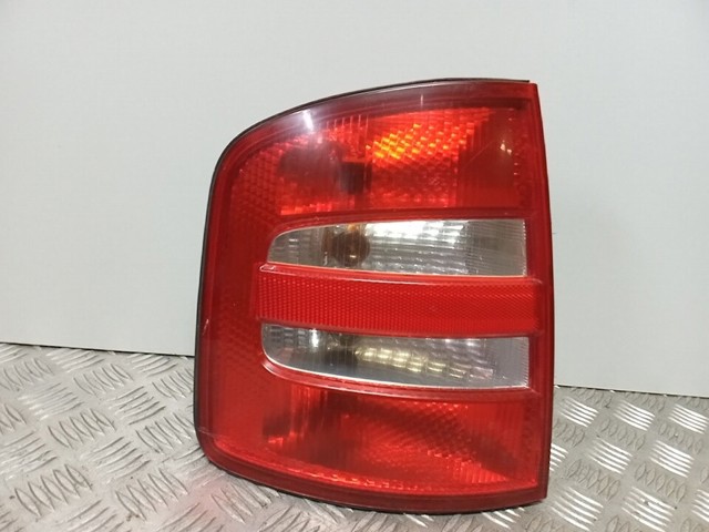 6Y6945111B VAG Piloto trasero izquierdo  comprar en Jaén