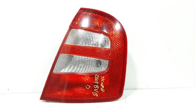 6Y6945112B VAG Piloto trasero derecho comprar Alcalá