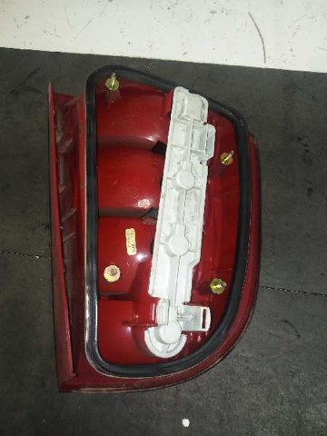 6Y6945112B Piloto trasero derecho  en stock Sabadell