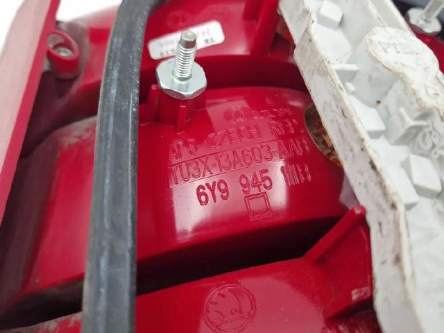 6Y9945111D VAG Piloto trasero izquierdo  en stock Huelva