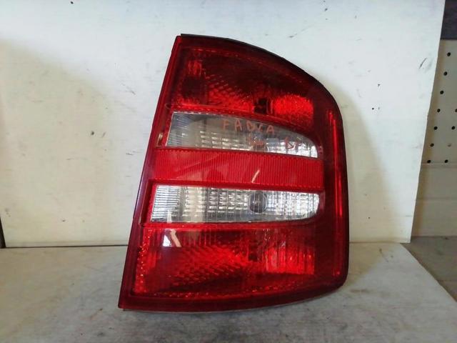 6Y9945112B Piloto trasero derecho  comprar en Zaragoza