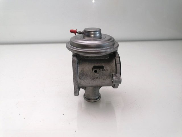 BMW 70045000 Válvula EGR de recirculación de gases  disponible Valladolid