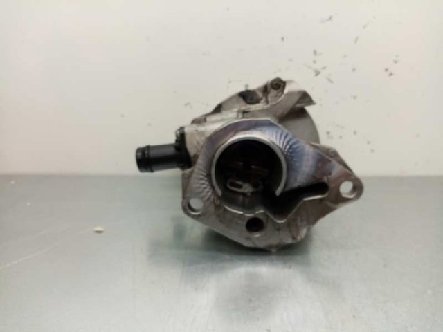 7006730300 RENAULT Bomba de vacío  disponible Alicante