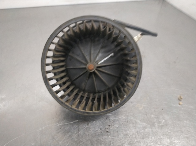 701819021B VAG Ventilador habitáculo  en stock Huelva