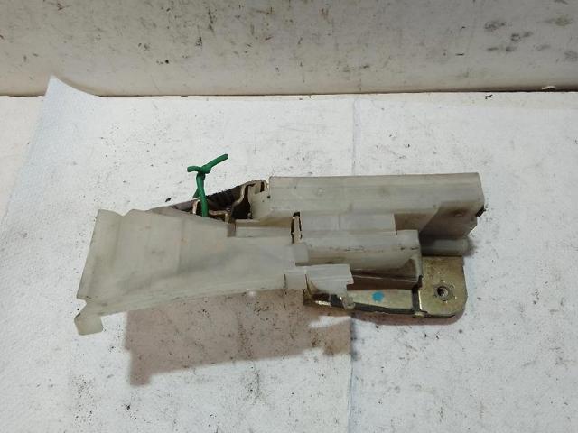 701837016E Cerradura de puerta delantera derecha  disponible Burgos
