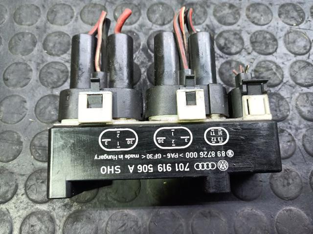 Regulador de velocidad del ventilador de refrigeración (unidad de control) 701919506 VAG