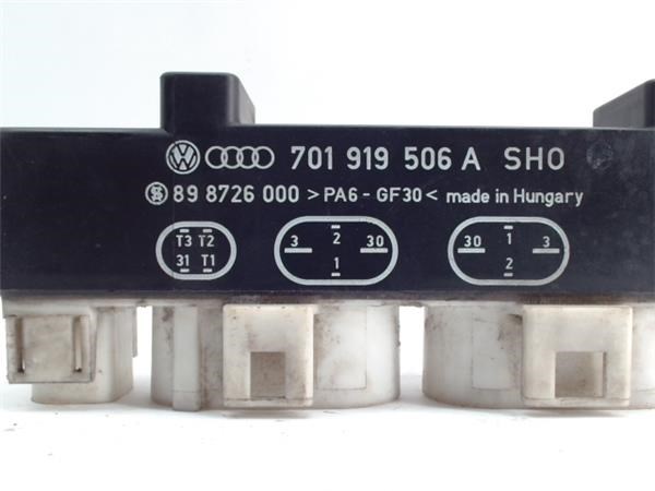 VAG 701919506A Regulador de velocidad del ventilador de refrigeración (unidad de control)  disponible Valladolid