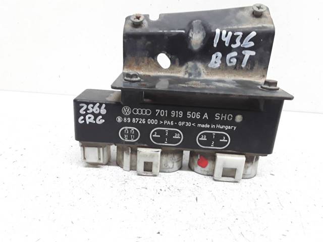 701919506A VAG Regulador de velocidad del ventilador de refrigeración (unidad de control)  comprar en Lleida