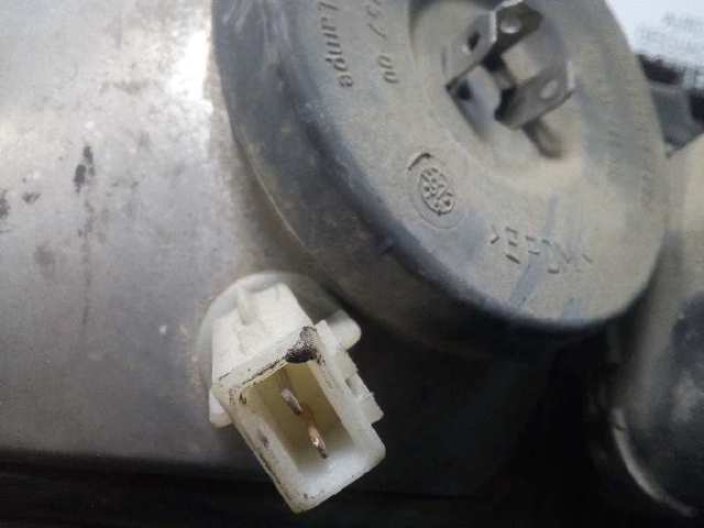 701941018 VAG Faro derecho  comprar en Oviedo