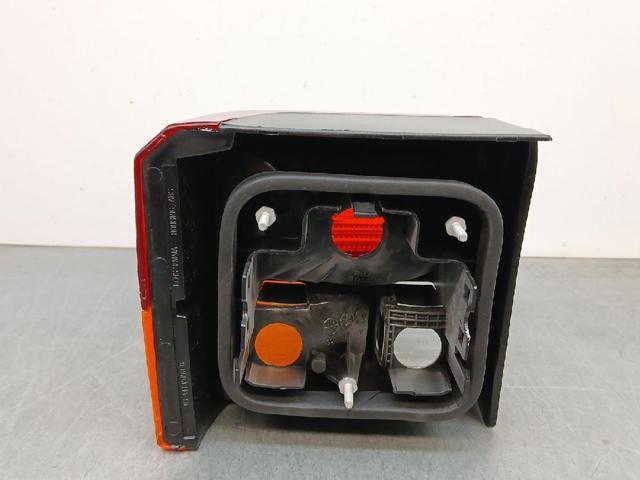 VAG 701945096 Piloto trasero derecho  en stock Valencia