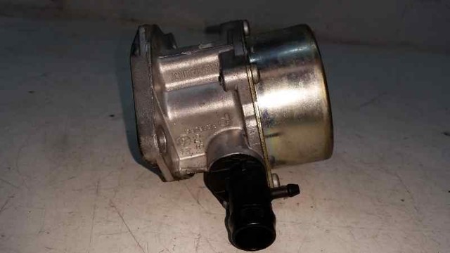RENAULT 705641000 Bomba de vacío comprar Barcelona