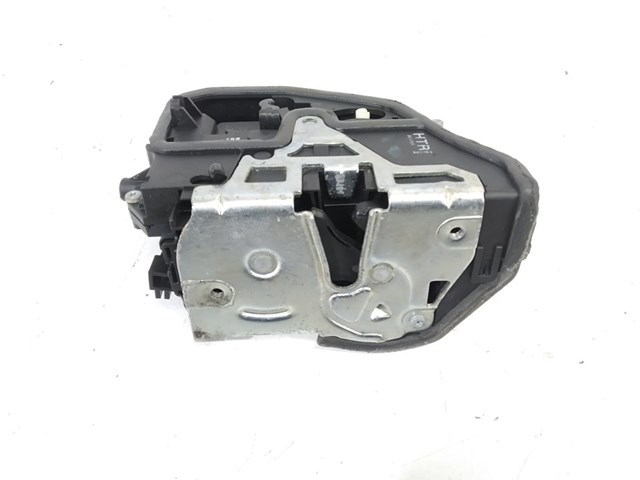 BMW 7060296 Cerradura de la puerta trasera derecha  en stock Salamanca