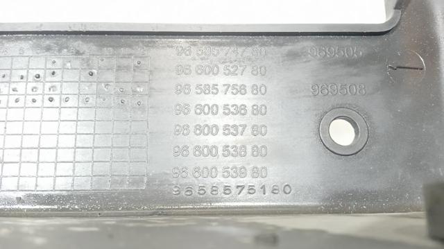 7104EY PEUGEOT Panel de soporte del radiador y montaje de faros  disponible Ourense