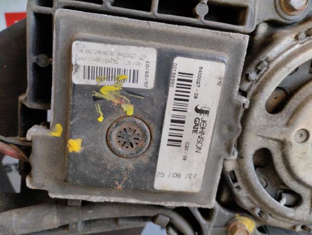 7104Q9 Soporte de radiador  en stock Sabadell