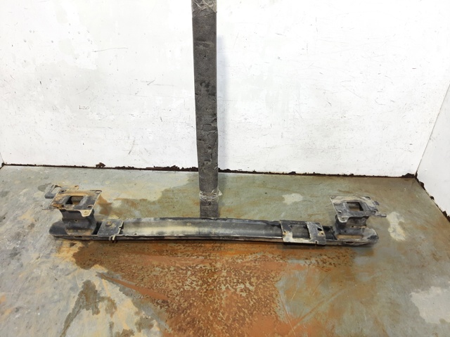 PEUGEOT 7106C0 Refuerzo parachoque delantero comprar Tarragona