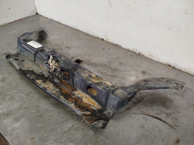 PEUGEOT 7106C2 Soporte de radiador superior  en stock Salamanca