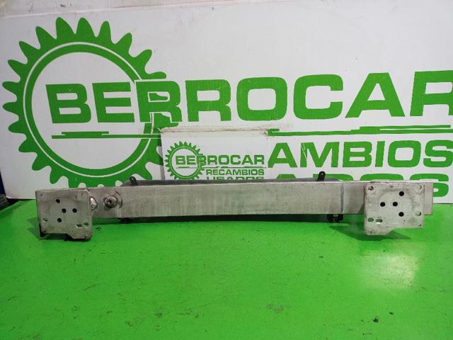 PEUGEOT 7106C5 Refuerzo parachoque delantero  en stock Salamanca