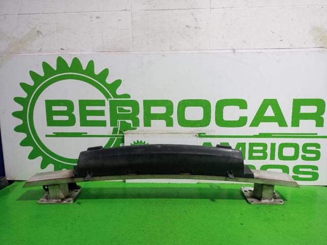 PEUGEOT 7106C5 Refuerzo parachoque delantero  en stock Salamanca