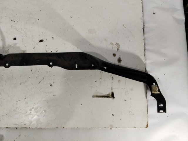 PEUGEOT 7106E9 Soporte de radiador superior comprar Pamplona