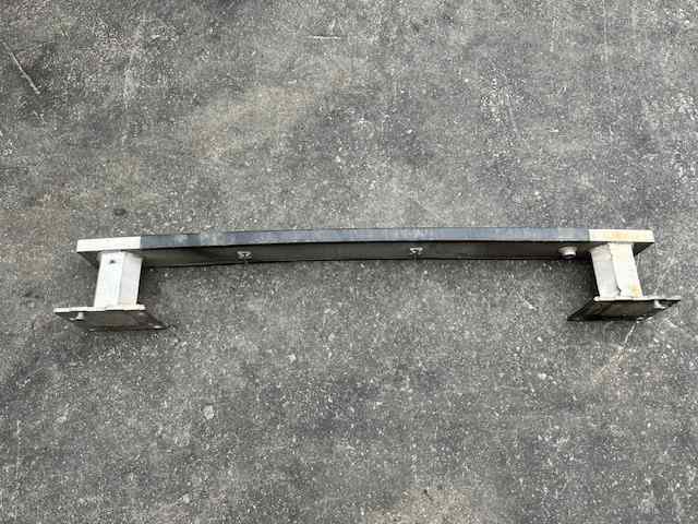 PEUGEOT 7106F1 Refuerzo de parachoques delantero  disponible Lugo