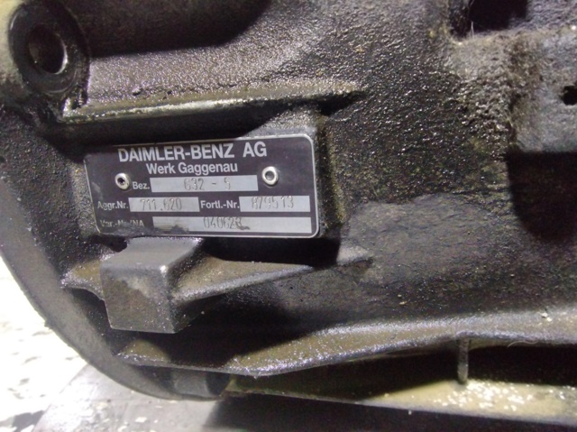 711620 Mercedes