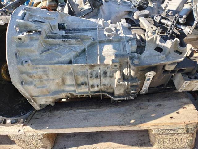 MERCEDES 711680 Caja de cambios manual completa  comprar en Ponferrada