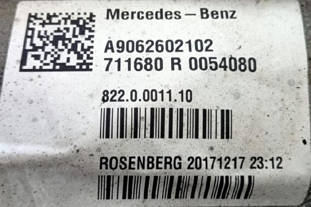 711680 Mercedes