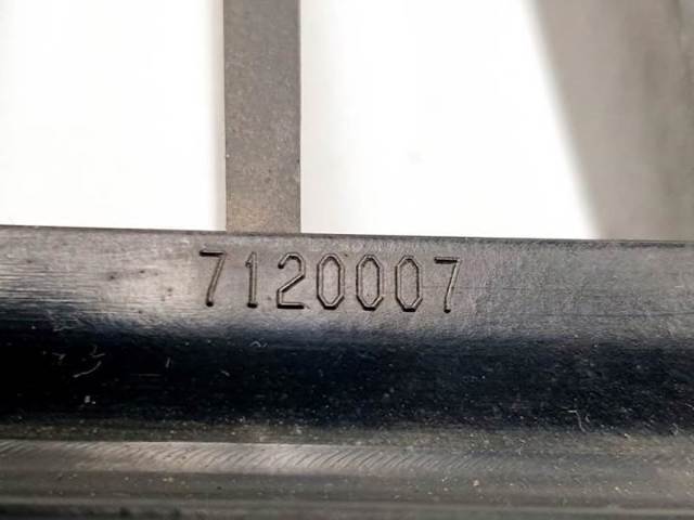 7120007 BMW Rejilla izquierda comprar Madrid