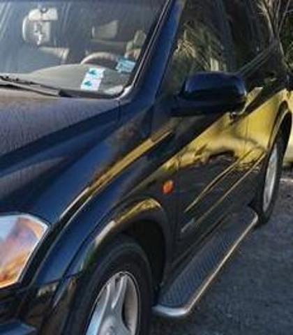 SSANG YONG 7121009023 Cerradura de puerta delantera izquierda  comprar en Ponferrada