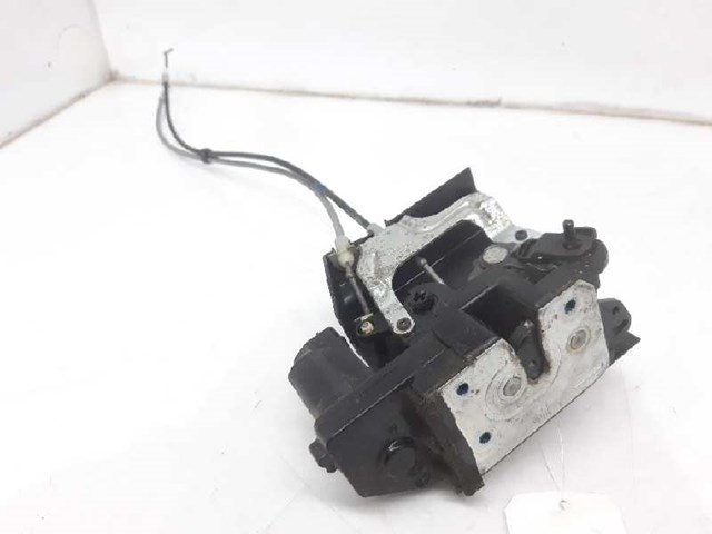 Cerradura de puerta trasera izquierda 7131009005 Ssang Yong