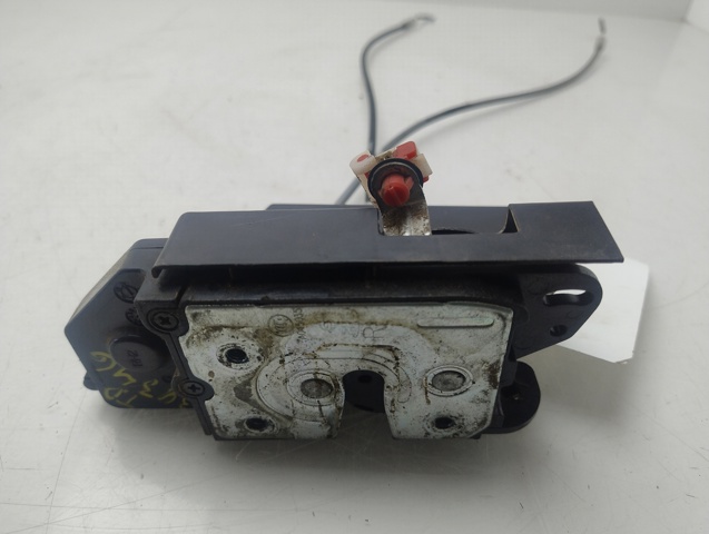 7132009005 SSANG YONG Cerradura de la puerta trasera derecha  disponible Ourense