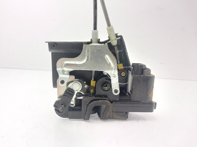 7132009005 Cerradura de la puerta trasera derecha  en stock Castellón