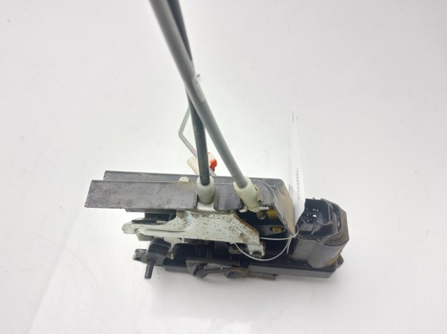 7132009005 Cerradura de la puerta trasera derecha  comprar en Reus