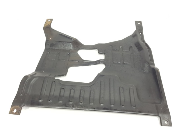 Protección motor /empotramiento 7136KN Peugeot/Citroen