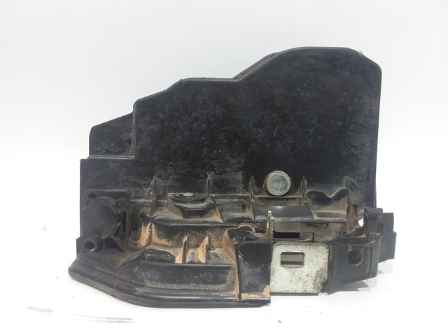 7154628 Cerradura de puerta delantera derecha  disponible Málaga