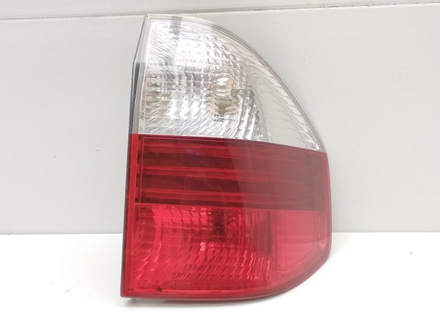 Piloto trasero exterior derecho 7162210 BMW